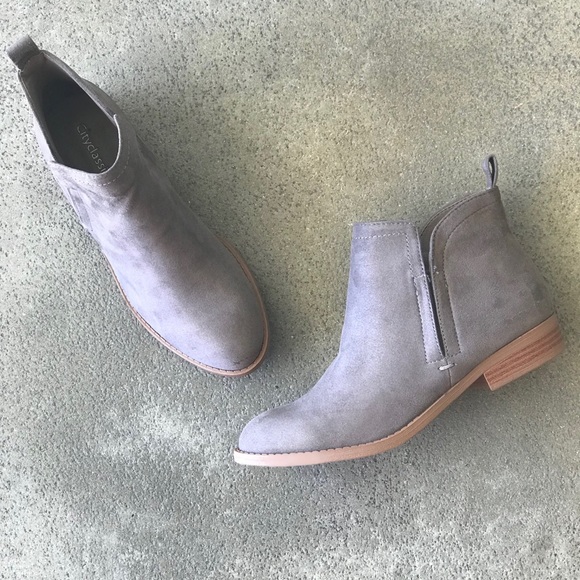 City Classified Gray Slip On Flat Ankle Bootie - Picture 2 of 4